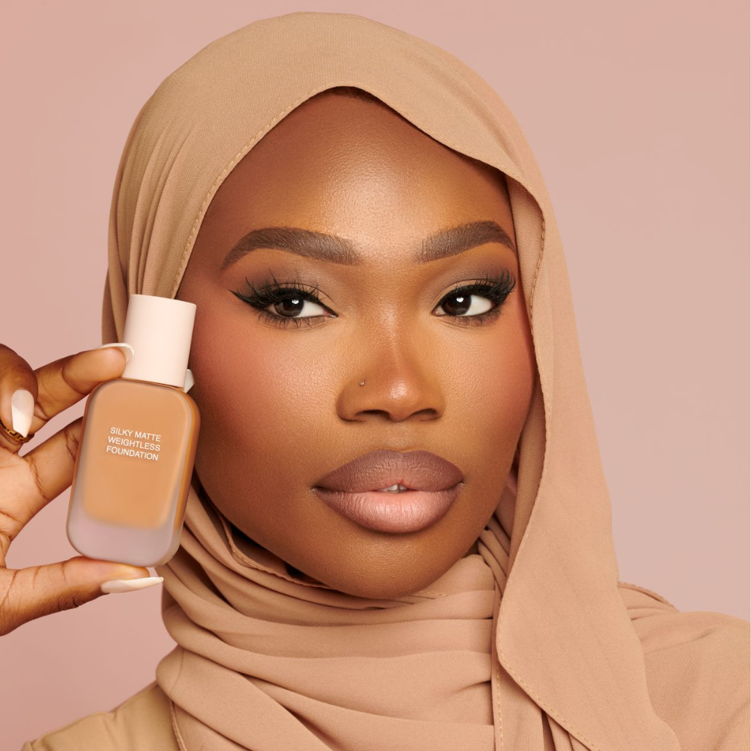 SILKY MATTE WEIGHTLESS FOUNDATION